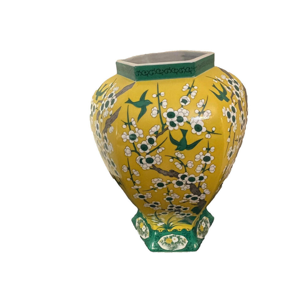 Vtg  Toyo Large Hexagon Shaped VASE  Botanical Floral & Birds  Yellow Background